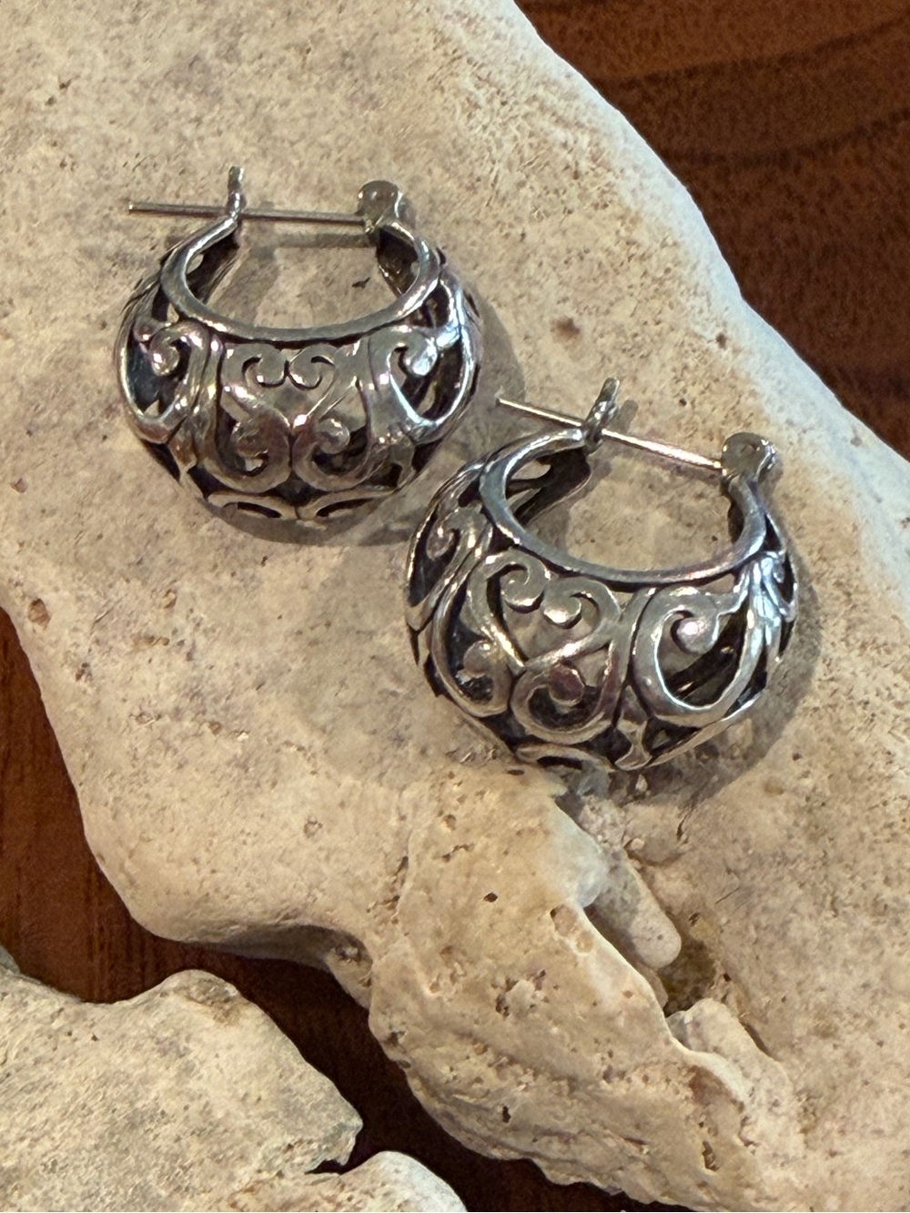 Vintage Style Sterling Silver Filigree chunky Hoop Earrings